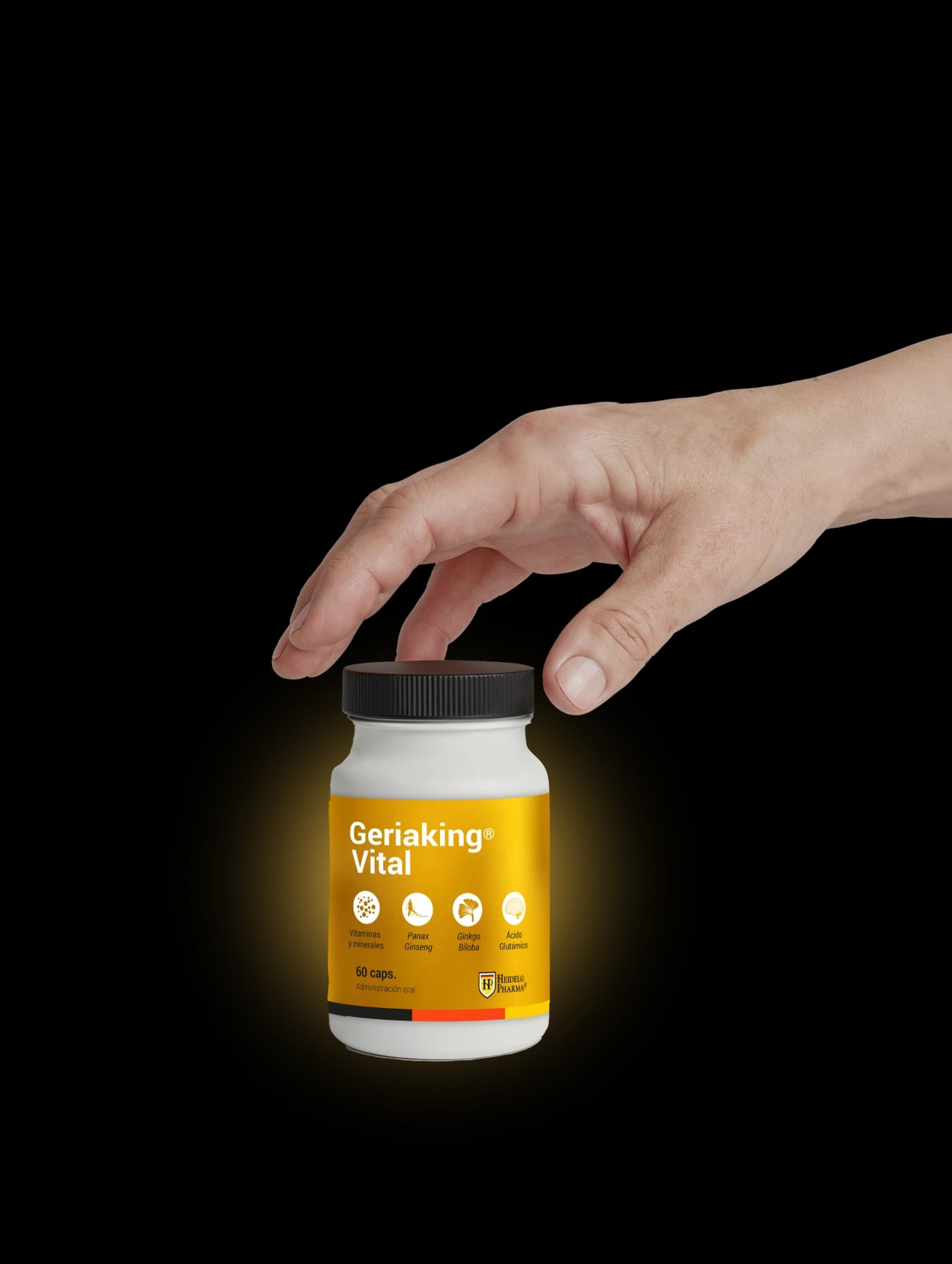 Mano sosteniendo producto